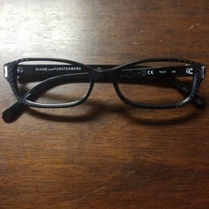 Diane Von Furstenberg Accessories - Diane Von Furstenburg Eyeglasses Diane Von Furstenberg Accessories - Diane Von Furstenburg Eyeglasses